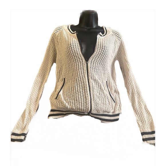 121. Fishnet Jacket - Picture 1 of 5